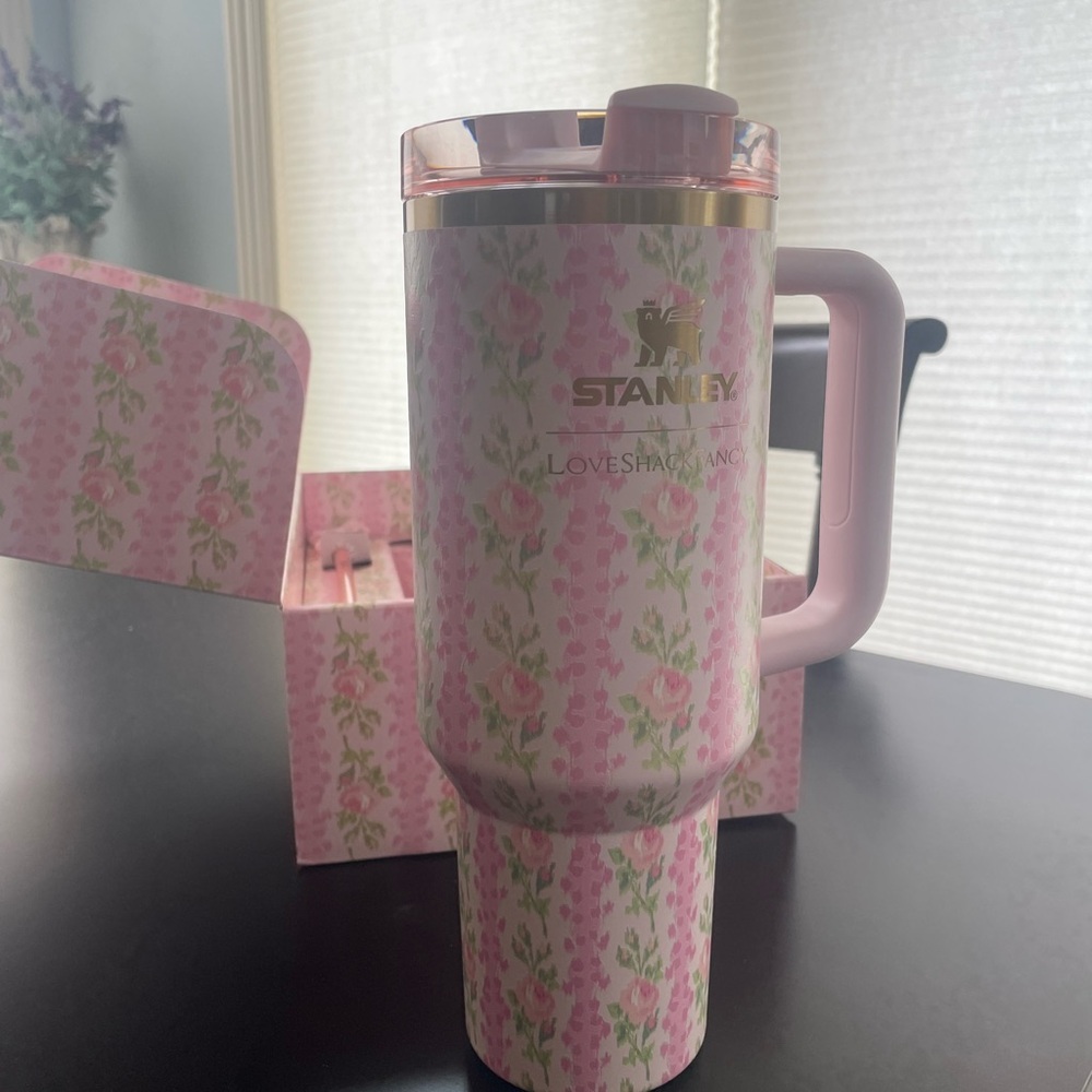 Loveshackfancy Stanley 40oz blooming heirloom